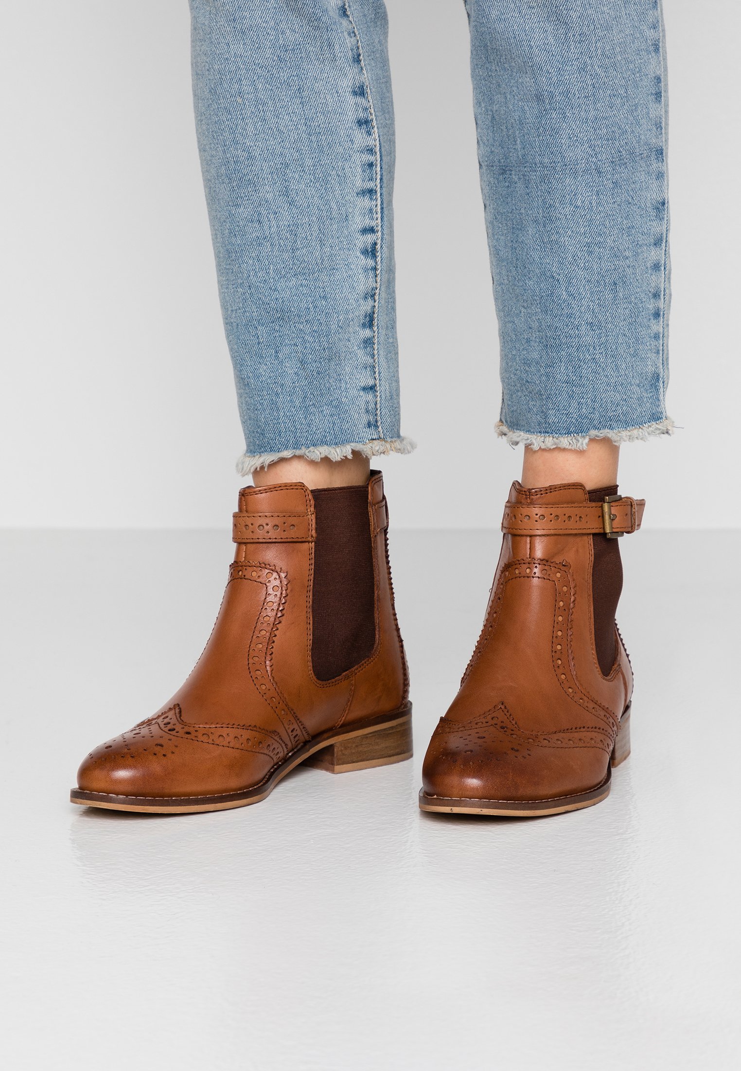 mint&berry ankle boot