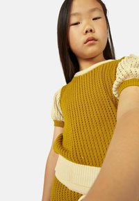 MIPOUNET Shorts - ochre ecru