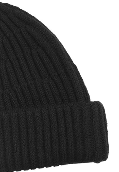 NN.07 Beanie - black