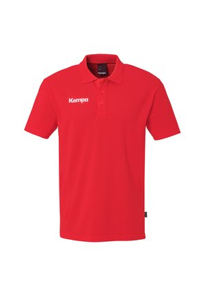 Polo shirt rouge en mélange de coton, avec un col replié et une patte de boutonnage à trois boutons. Affiche le logo "Kempa" en blanc sur le côté gauche.