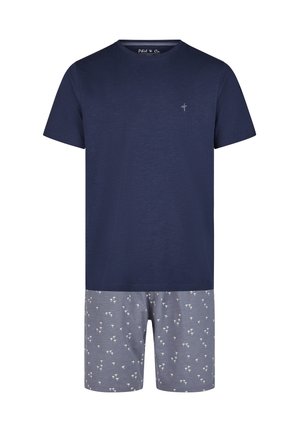 Marineblauw T-shirt met korte mouwen en een klein palmbomenlogo op de borst, gecombineerd met grijze shorts met een wit palmbomenpatroon.