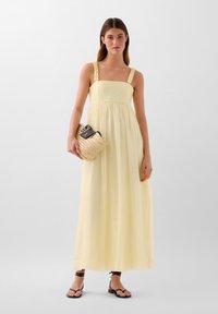 Scalpers CUTE GATHER - Robe de jour - light yellow