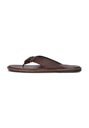 Bruine leren teenslipper met een brede band, gestructureerde afwerking en vlakke zool. Minimalistisch ontwerp zonder zichtbare hardware of accenten.