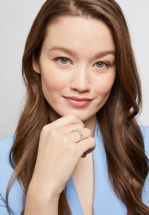 MATRIX DROP CUT - Ring