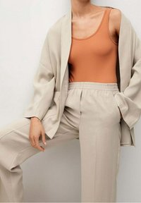 Mango Kalhoty - off-white