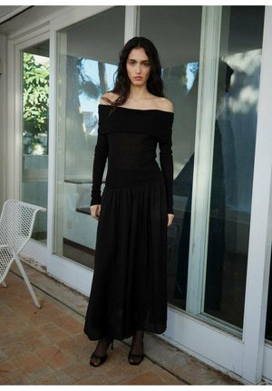 PALACE - Denné šaty - black