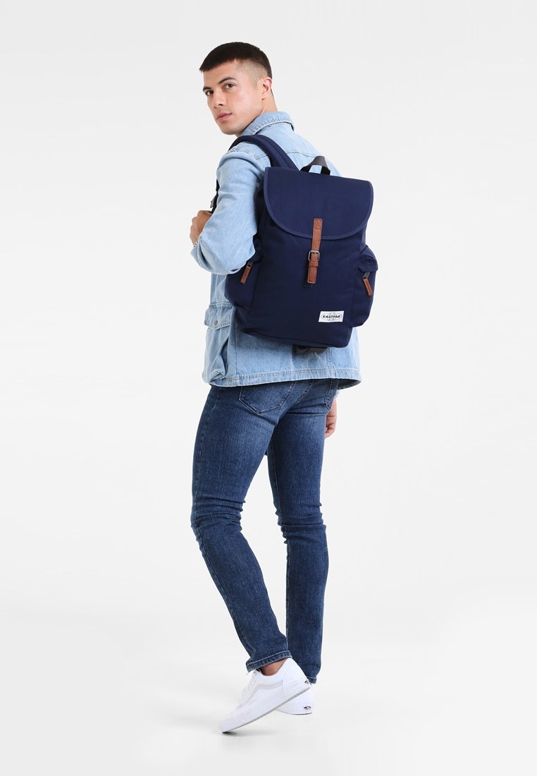 eastpak austin opgrade dark