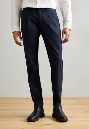 Marc O'Polo MOROT JOGGER PLEATS - Trousers - dark navy