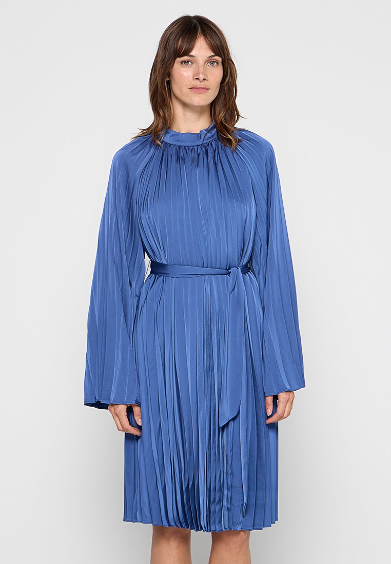 Apart Cocktailjurk blauw