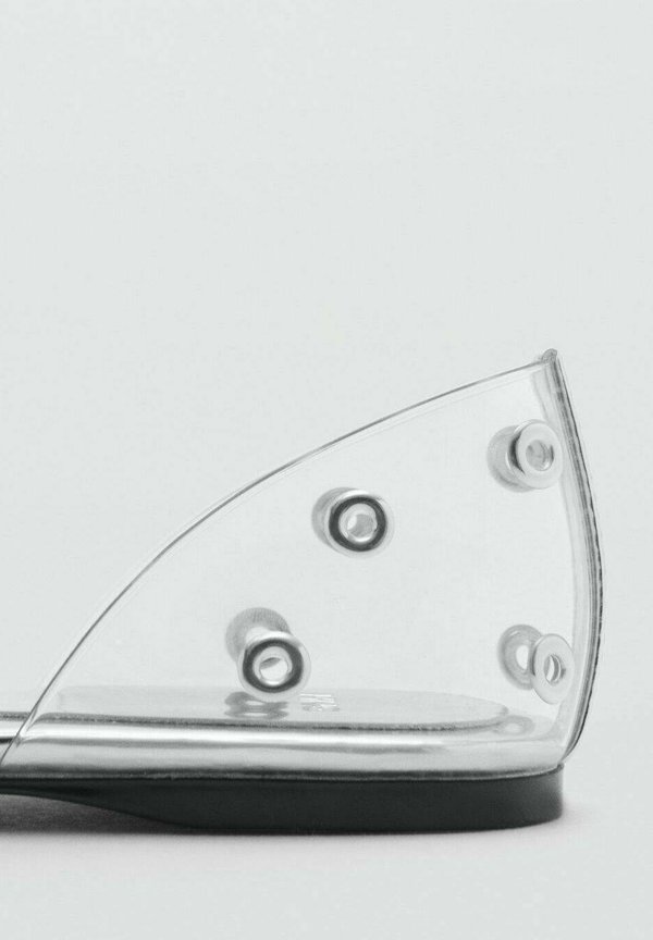 Ankle strap ballet pumps - transparent3