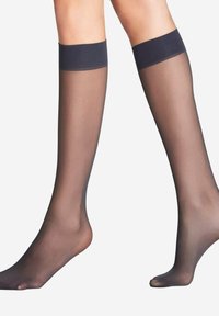 FALKE MATT DELUXE szary