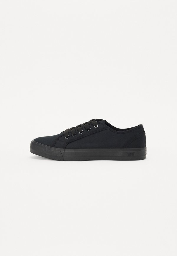 AVA C MEN LOW - Trainers