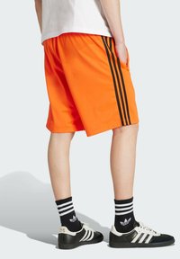 adidas Originals - Spodnie treningowe