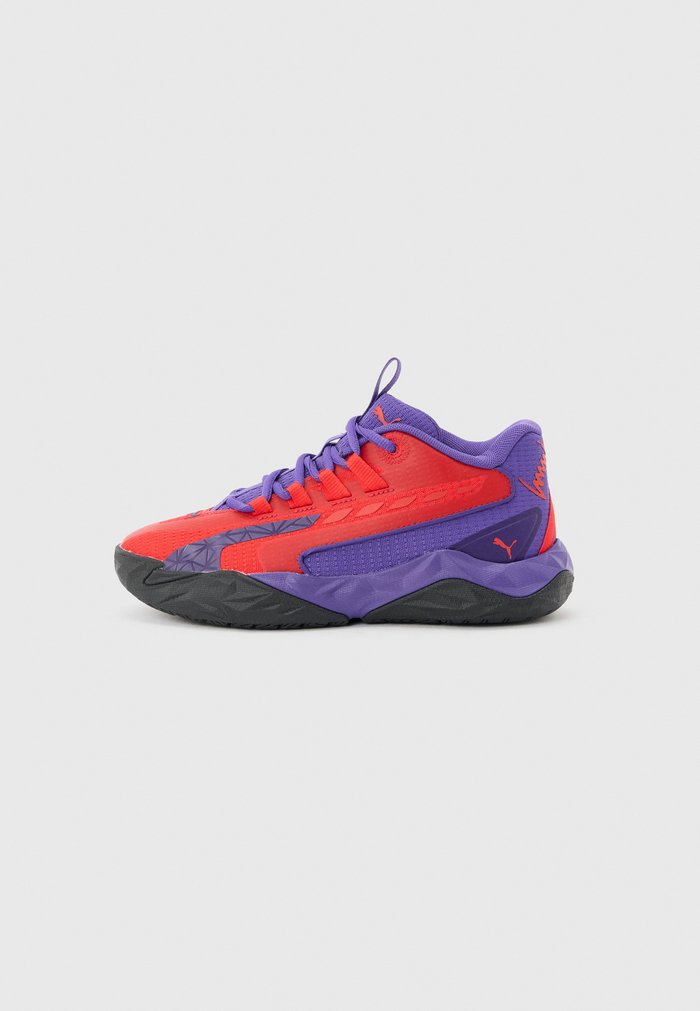 PUMA DAGGER 2 UNISEX - Basketball shoes - team violet/for all time red/black