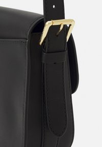 Lauren Ralph Lauren ADDIE 24-MEDIUM - Mala a tiracolo - black