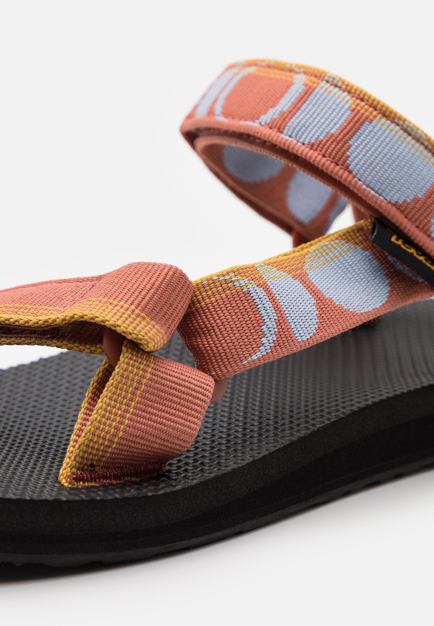 Teva ORIGINAL UNIVERSAL - Sandalias de senderismo - haze aragon/rojo claro  - Zalando.es