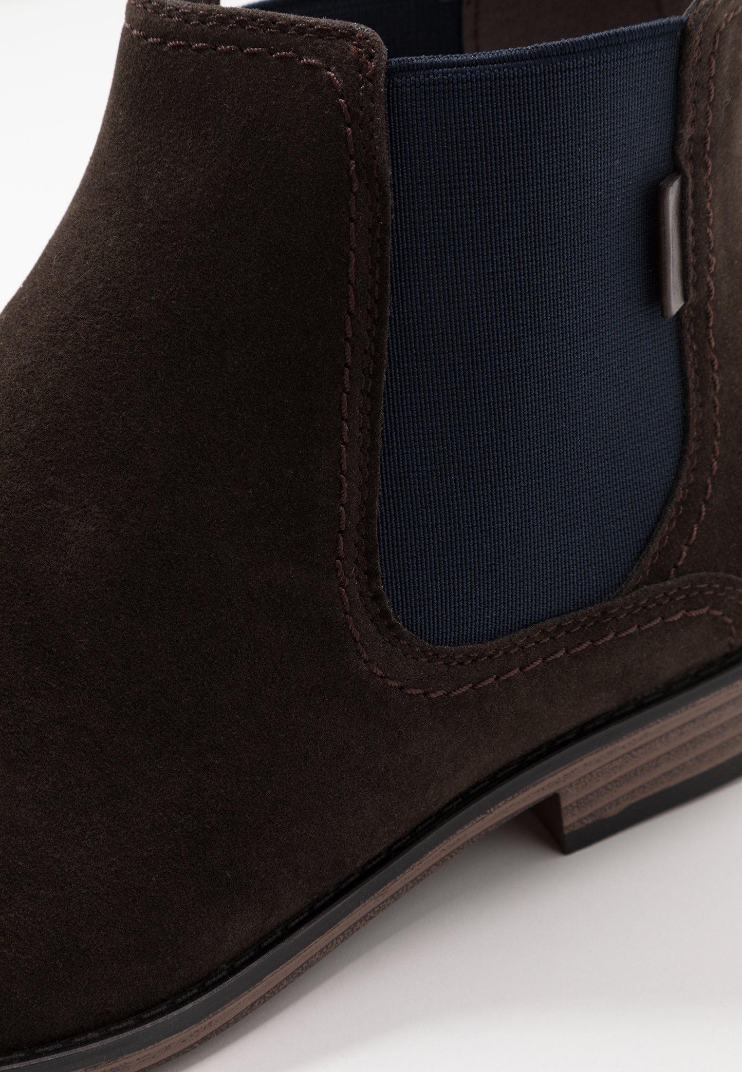 Korte laarzen dark brown Korte laarzen dark brown