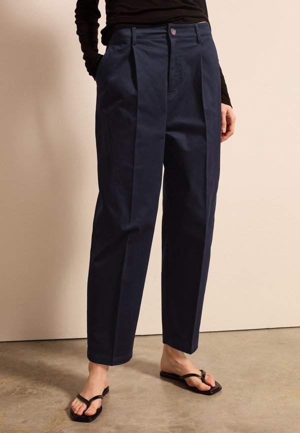 CARROT-FIT  IN STRETCH - Chino