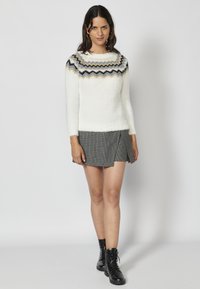 Koroshi Pullover - crudo