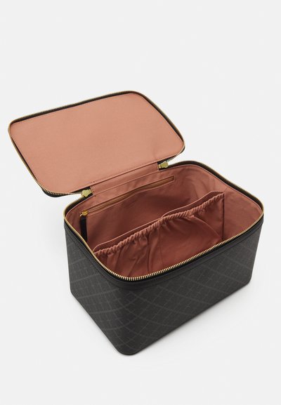 By Malene Birger BAE BEAUTY SET - Necessär - charcoal