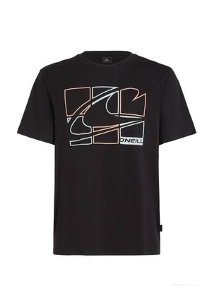 Zwart katoenen T-shirt met een groot, abstract logo in lichtblauw en perzik, voorzien van korte mouwen en een ronde hals.