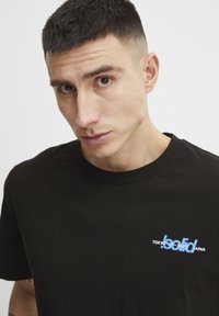 Solid SDEmmit - T-shirts - true black