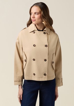 Halflange jas - beige