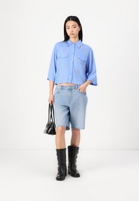 Object OBJMIKA CROPPED SHIRT - Camicia - cornflower blue