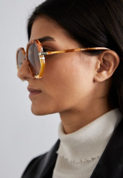 CHLOÉ Lunettes de soleil - brown