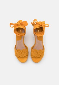 Tamaris Platform sandals - mango