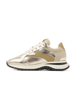 Trainers - metallic gold
