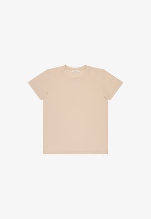 Beżowa koszulka z krótkim rękawem i okrągłym dekoltem, ułożona płasko na białym tle, widok od przodu.