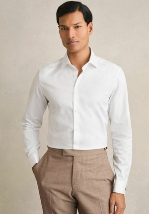 Reiss REGULAR FIT - REMOTE DOUBLE  - Formāls krekls - white