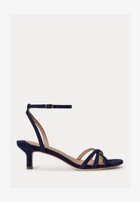 Επιλέχθηκε, refined navy