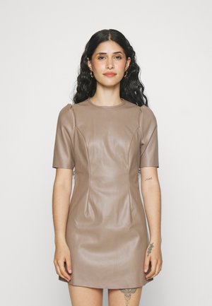 Noisy May Petite NMHILL  - Φόρεμα ημέρας - Brown