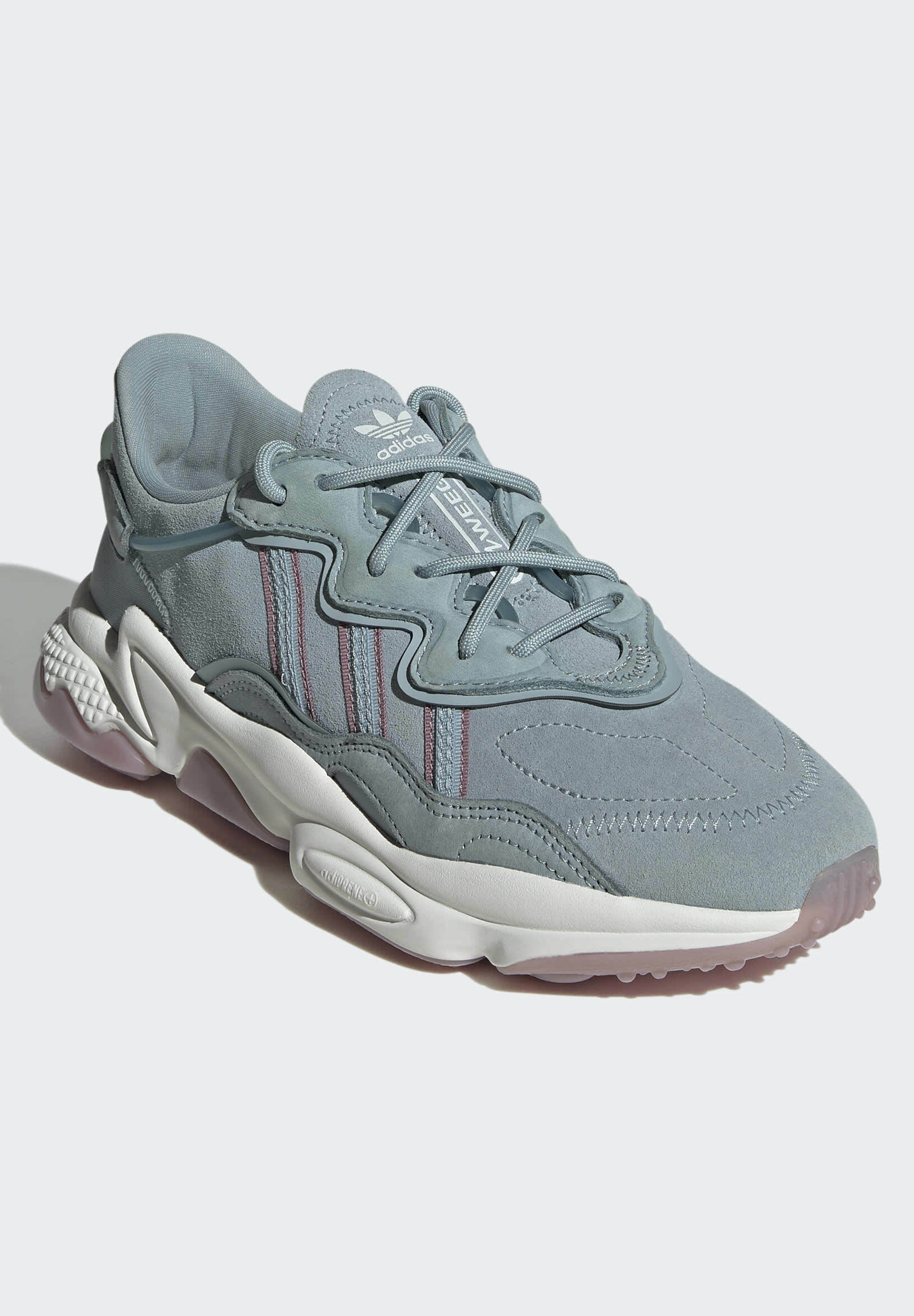 light grey ozweego