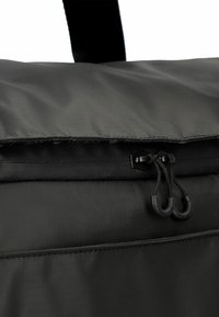 Guess 55 CM - Sac week-end - black