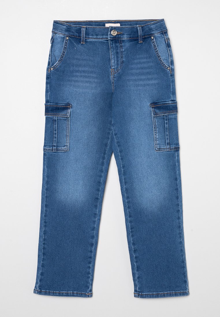 Blauwe denim cargobroek met knoopsluiting, riemlussen, zijzakken en klepzakken op elke dij.