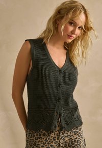 Next BUTTON FRONT - REGULAR FIT - Kardigán - washed black