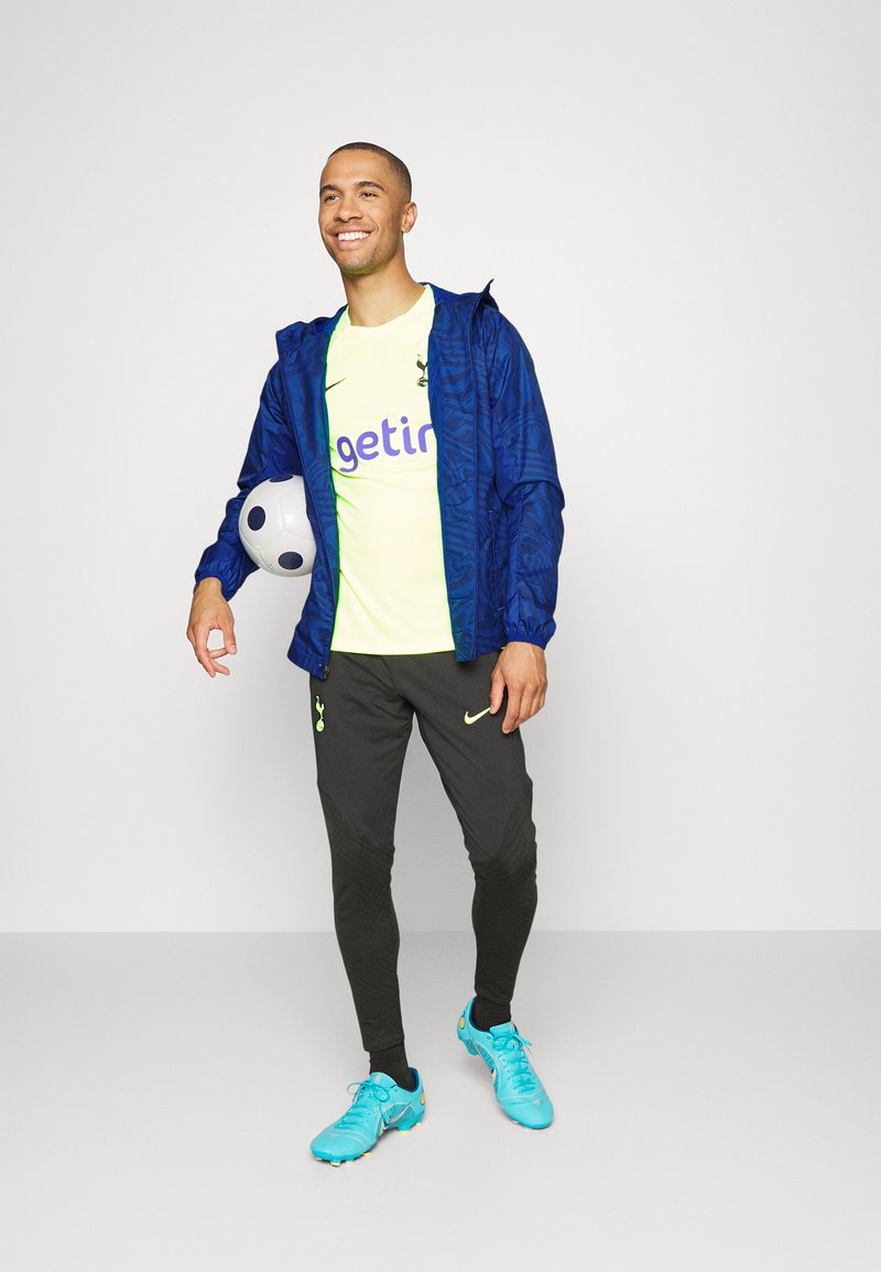 Herren Trainingsanzüge | Nike Performance TOTTENHAM HOTSPURS JACKET Vereinsmannschaften indigo force/volt/blau - GY69401 Herren Trainingsanzüge | Nike Performance TOTTENHAM HOTSPURS JACKET Vereinsmannschaften indigo force/volt/blau - GY69401