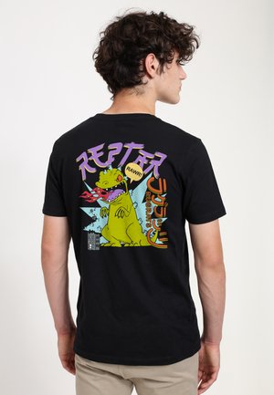 - T-shirt z nadrukiem