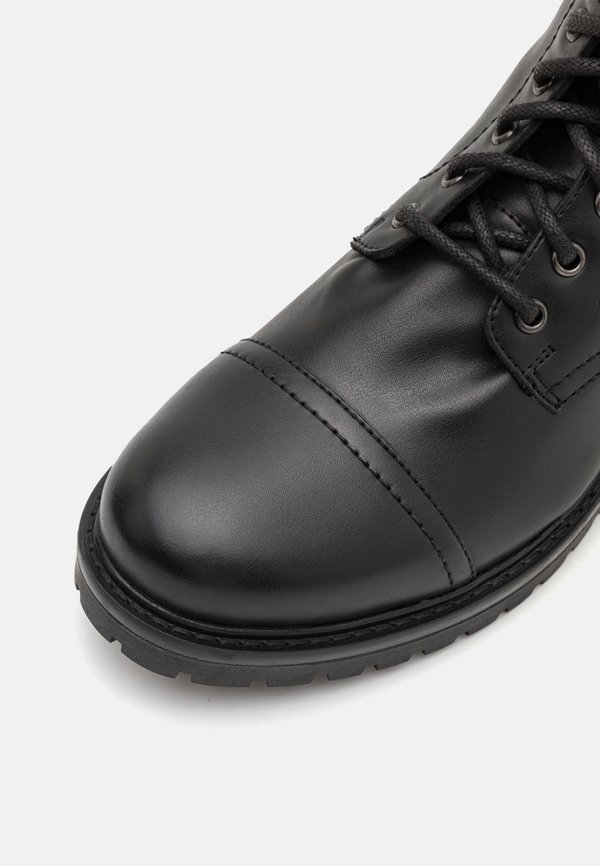 SPARROW - Lace-up ankle boots - nero4