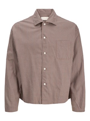 Bruin-wit geruit shirt met lange mouwen, knopen aan de voorkant, een borstzak en een klassieke kraag.