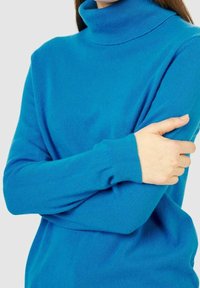 Conbipel Sweter