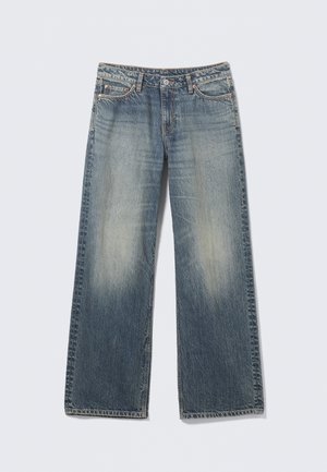 Light blue, wide-leg jeans made of denim. Faded areas on the thighs and knees. Standard waistband with five pockets and metal accents.
