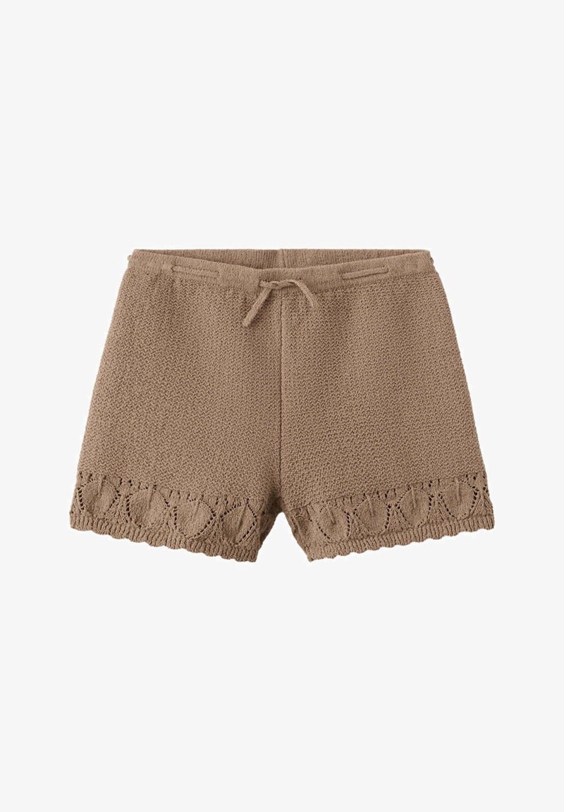 Shorts tricotés marron avec taille à nouer et motif en dentelle festonné décoratif le long de l'ourlet.