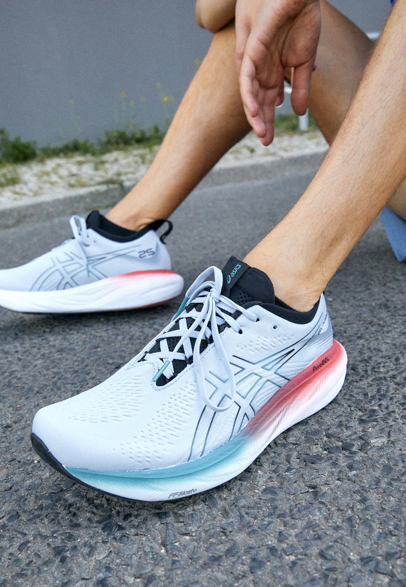 Asics running shoes clearance zip Clearance