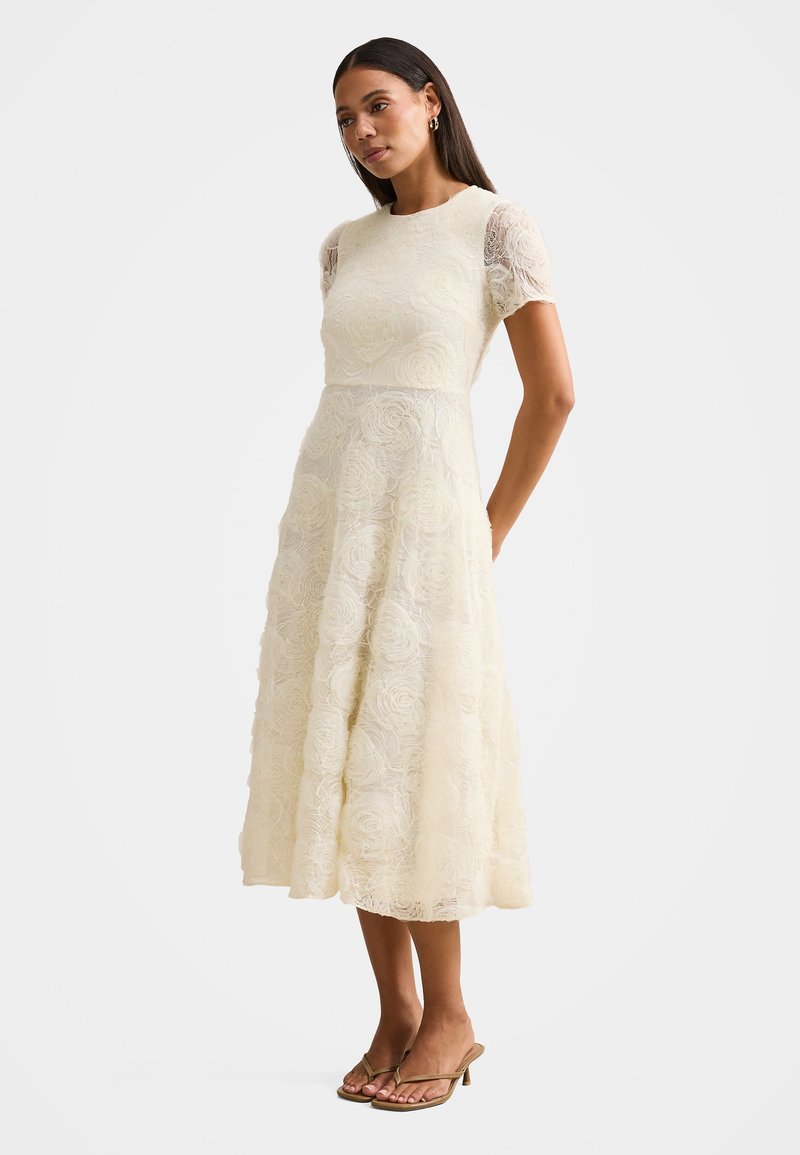 Forever New CORALIE DRESS - Cocktail dress / Party dress - cream/beige -  Zalando.ie