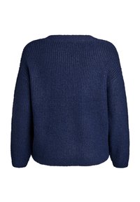 Tamsiai mėlynas megztas džemperis su raštuotais tekstūromis, plačiu apvaliu kaklu ir ilgomis rankovėmis. Nugarinė dalis be siūlių, laisvas kirpimas.