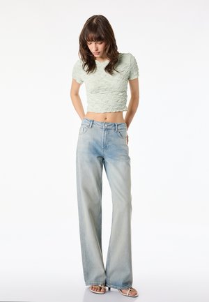 Koton, CROP T-SHIRT. - T-shirt basic - green